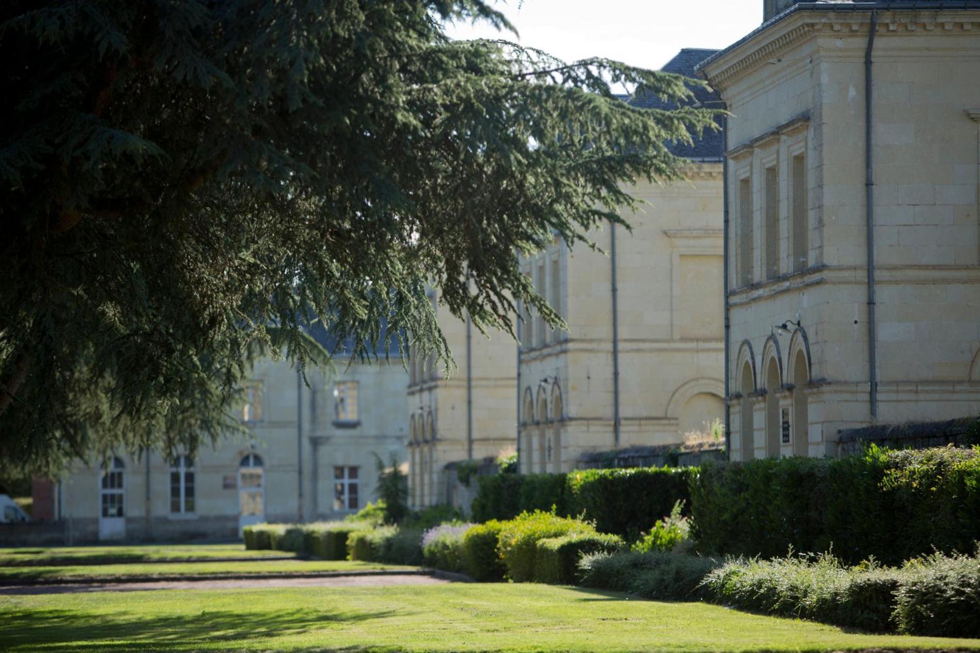 Готель Domaine De Roiffe Екстер'єр фото